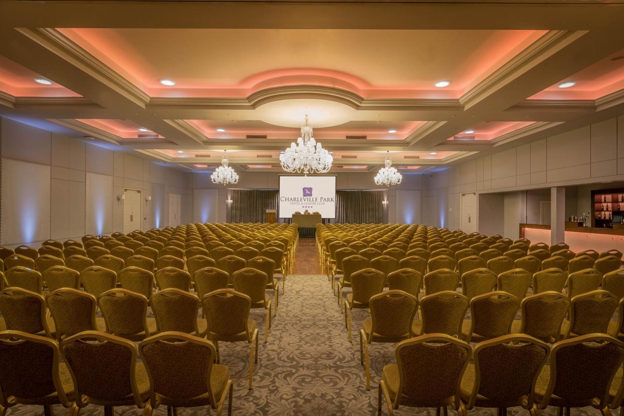 Charleville Park Hotel & Leisure Club Ireland Zewnętrze zdjęcie
